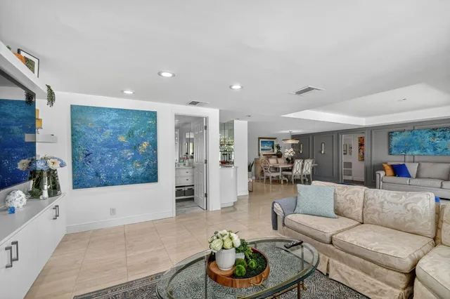 $380,000 | 5331 Fountains Drive South, Unit 5331, Lake Worth, FL 33467