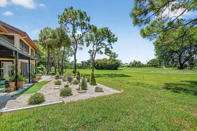 $380,000 | 5331 Fountains Drive South, Unit 5331, Lake Worth, FL 33467