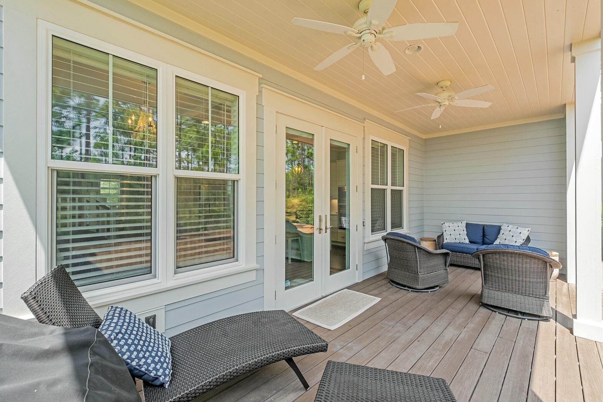 116 Prairie Pass Santa Rosa Beach, FL 32459 - Photo 30 of 59 a living room with furniture and large windows