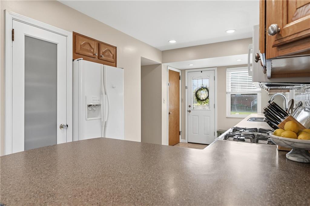 835 Wible Run Road Pittsburgh, PA 15209 - Photo 14 of 50