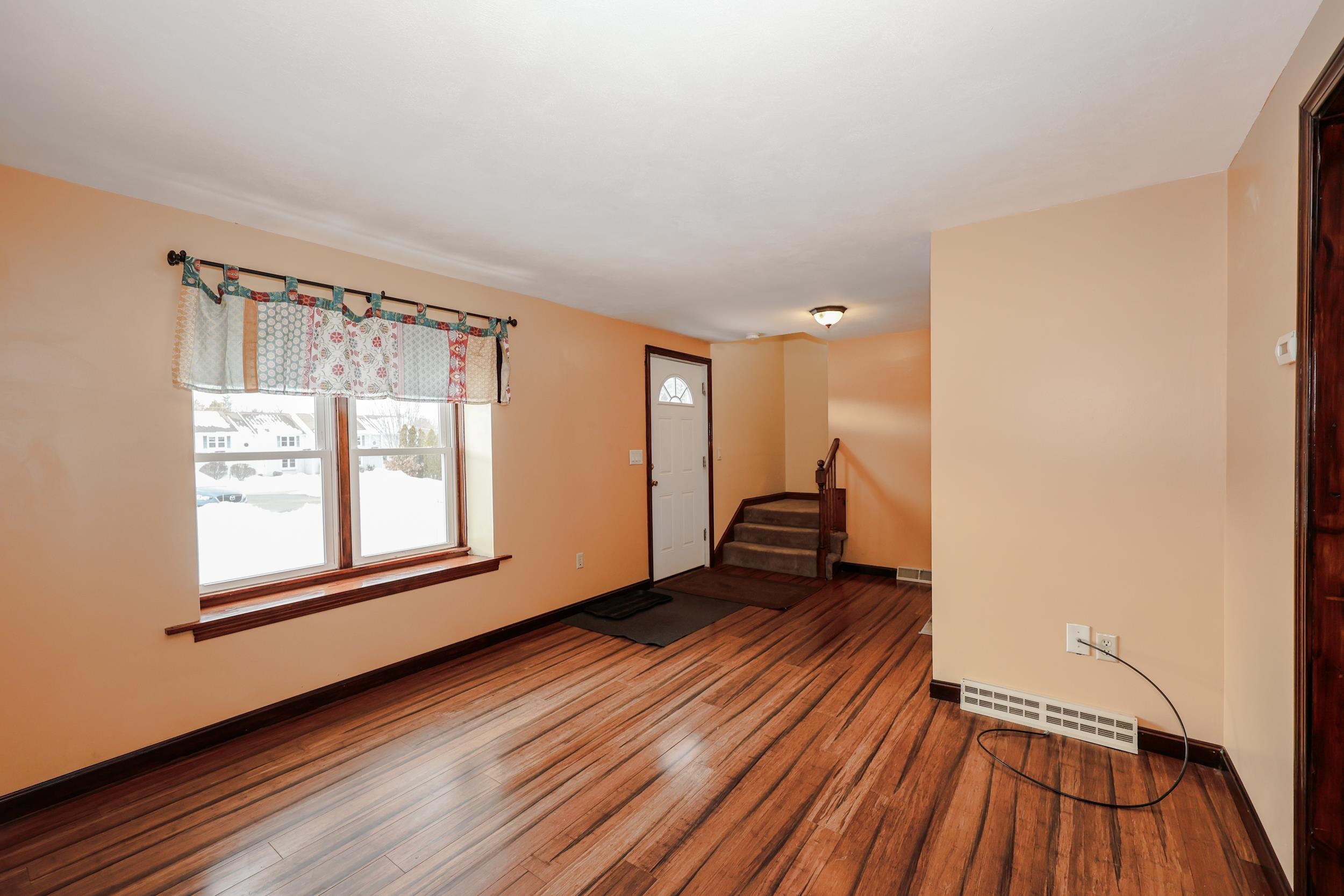 6 Scott Lane, Unit 6 Sandown, NH 03873 - Photo 15 of 41