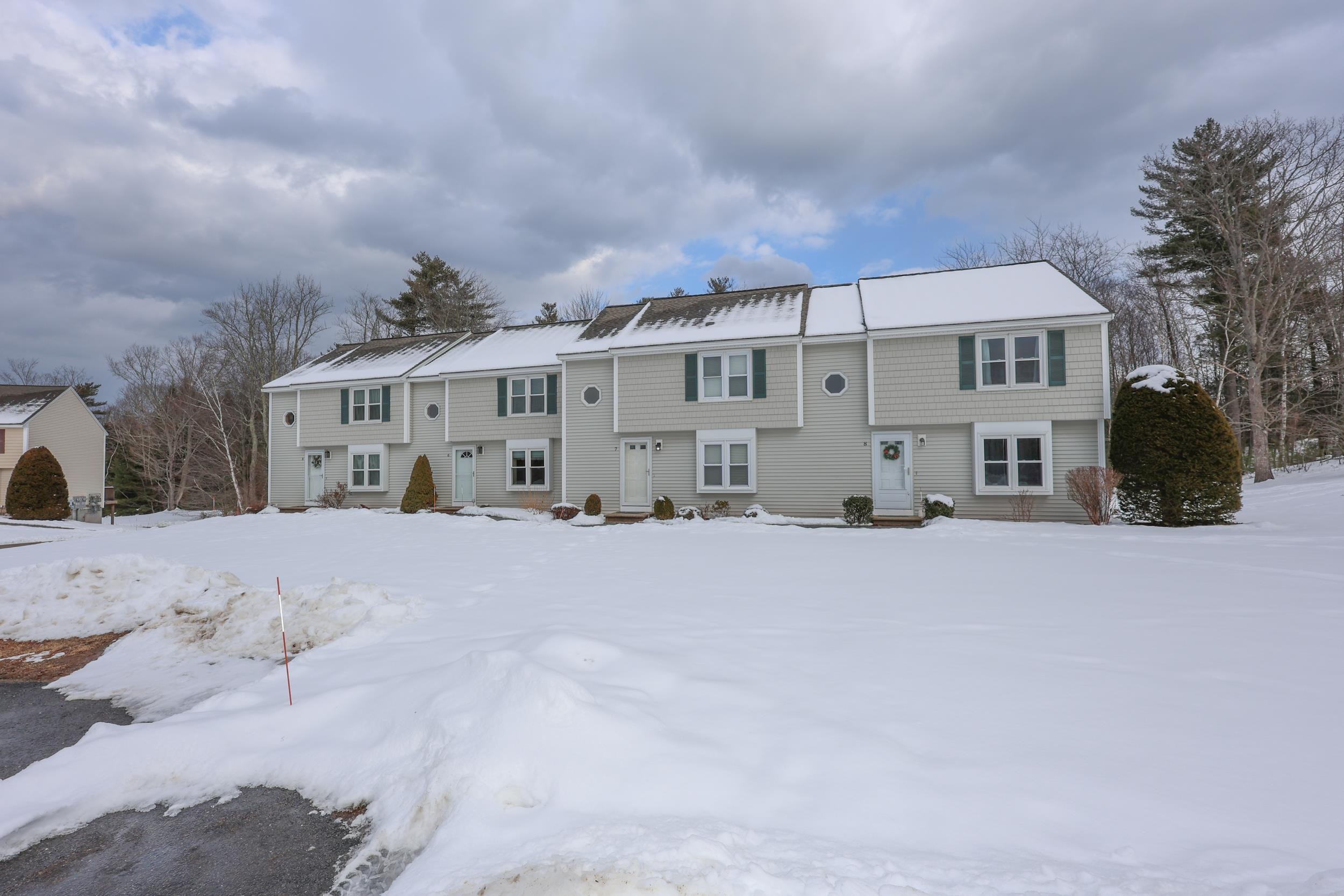 6 Scott Lane, Unit 6 Sandown, NH 03873 - Photo 3 of 41