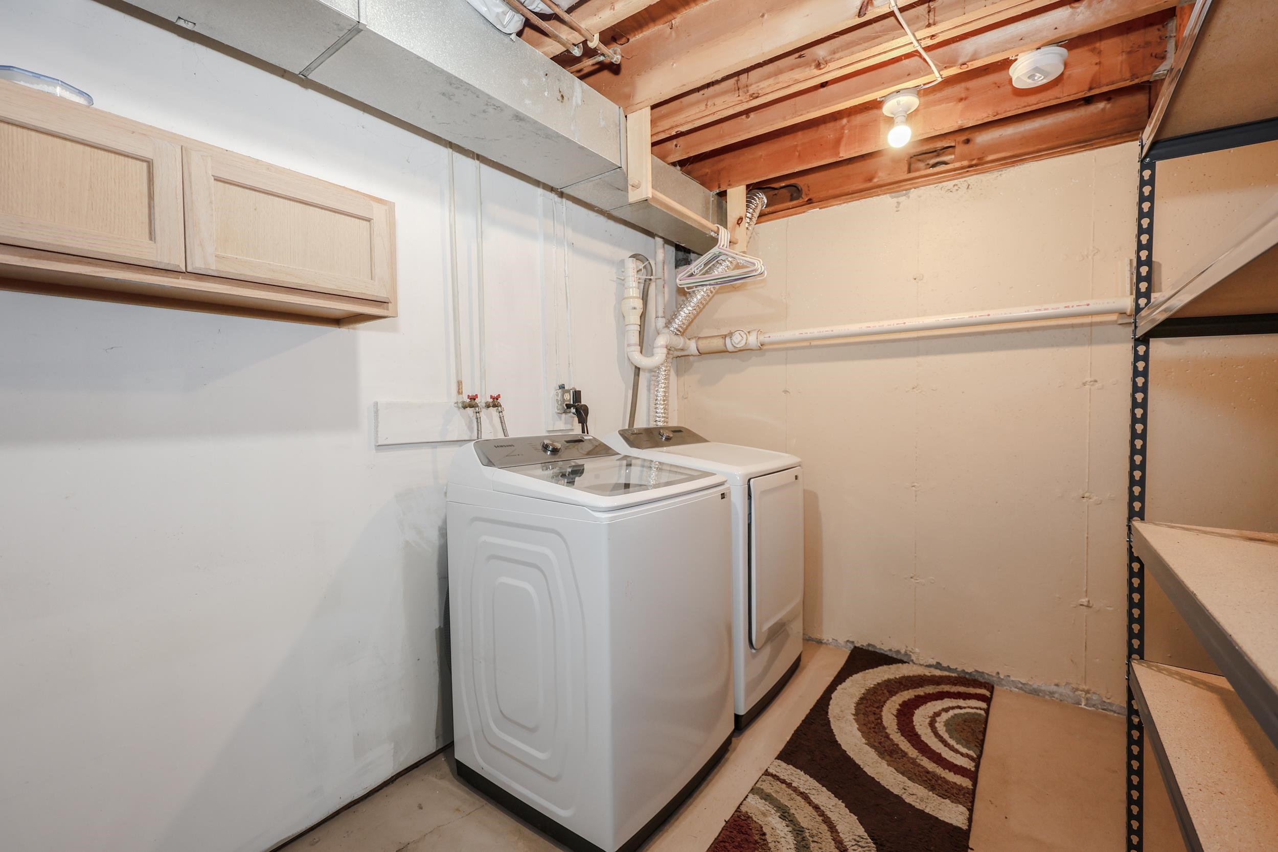 6 Scott Lane, Unit 6 Sandown, NH 03873 - Photo 32 of 41