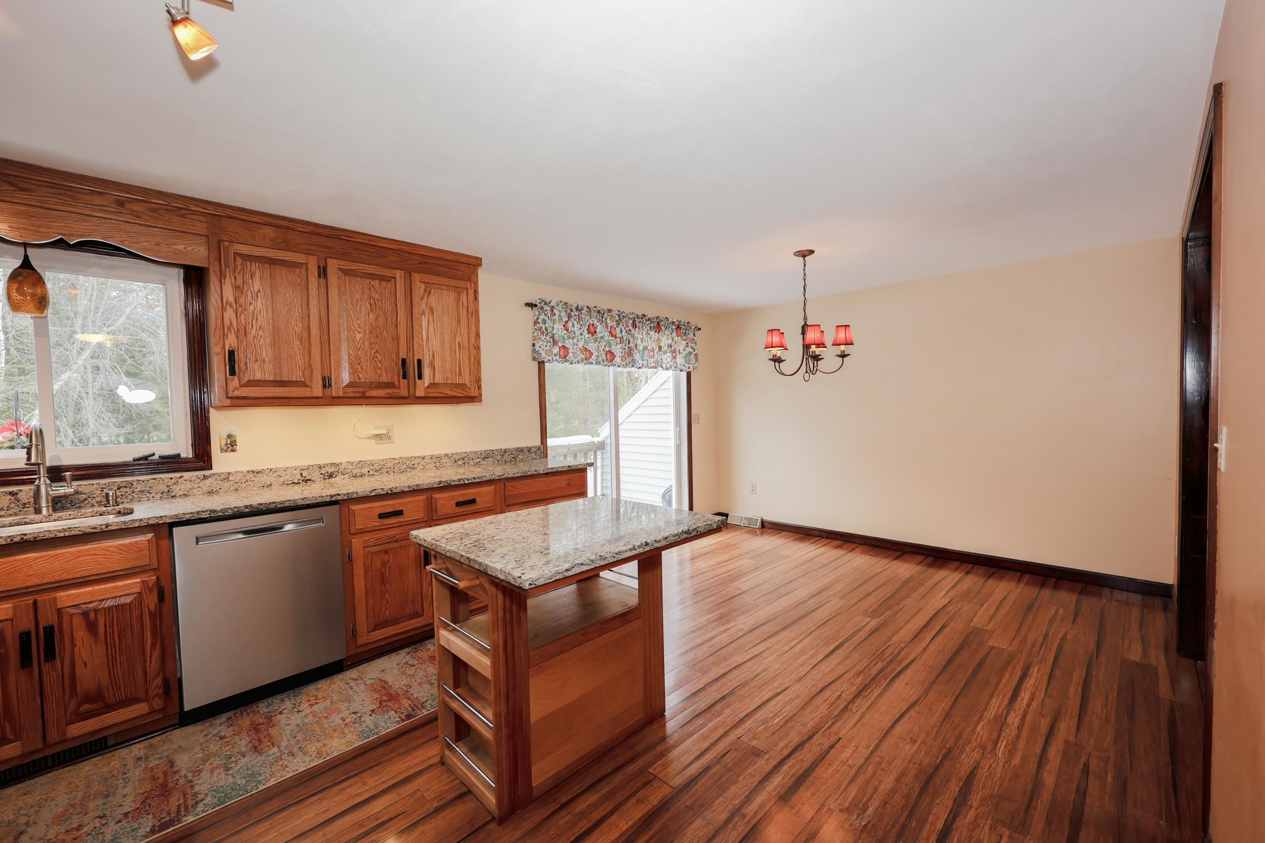 6 Scott Lane, Unit 6 Sandown, NH 03873 - Photo 6 of 41