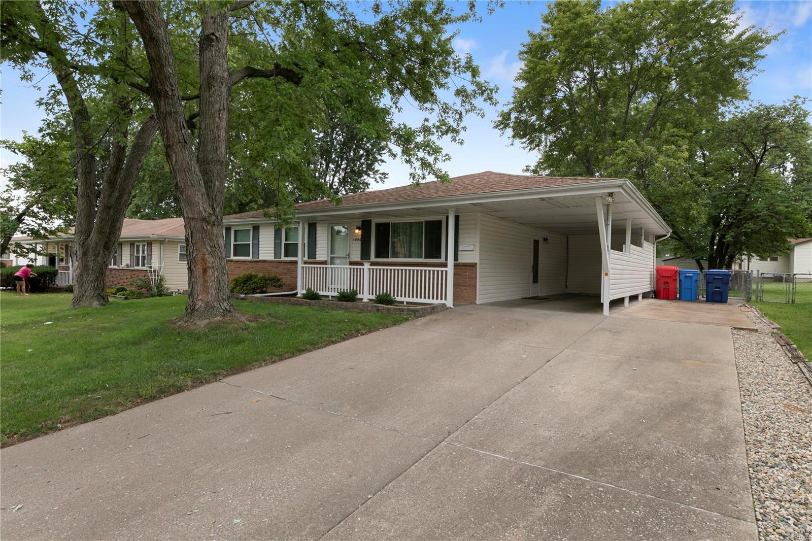1980 Mullanphy Road Florissant, MO 63031 - Photo 3 of 21 Gallery Image 3