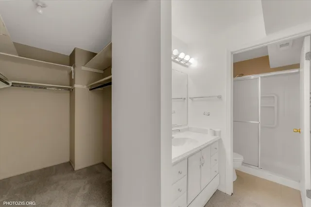 $264,900 | 918 East Kings Row, Unit 1, Palatine, IL 60074