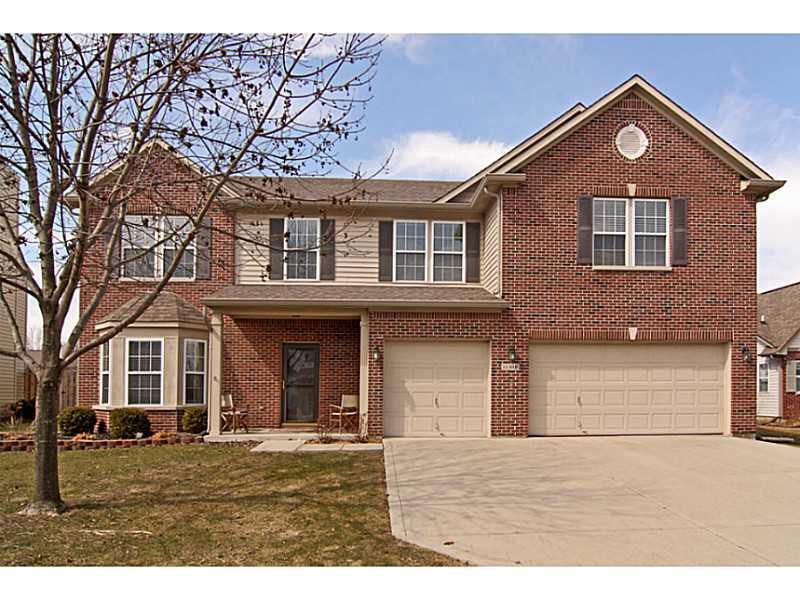 11332 Falling Water Way Fishers, IN 46037 - Photo 1 of 24 Gallery Image 1