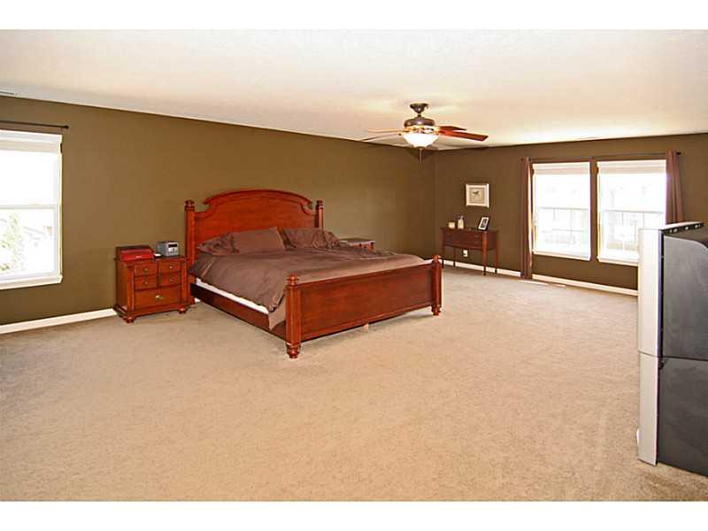 11332 Falling Water Way Fishers, IN 46037 - Photo 15 of 24 Gallery Image 15