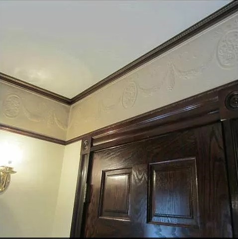 52 3rd Avenue Woonsocket, RI 02895 - Photo 10 of 27 First Floor Moulding