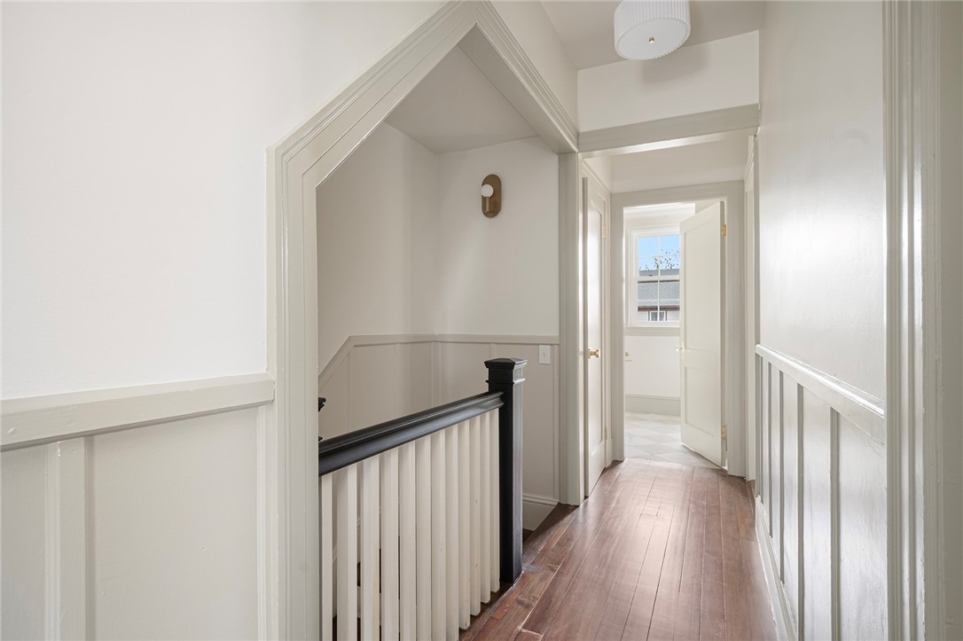 296 Cole Avenue Providence, RI 02906 - Photo 19 of 31 296 Second Floor