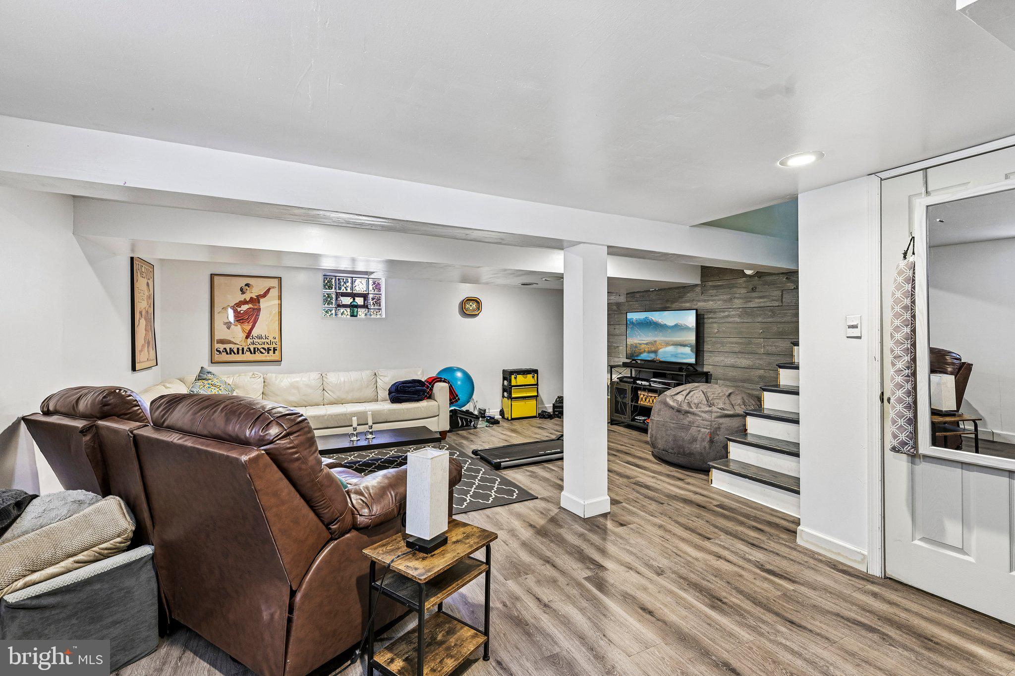 10419 Huntley Avenue Silver Spring, MD 20902 - Photo 33 of 42