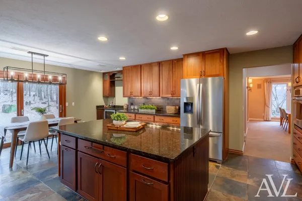 $819,900 | 6250 Cannon Highland Drive Northeast, Belmont, MI 49306