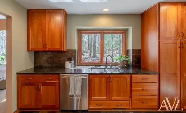 $809,900 | 6250 Cannon Highland Drive Northeast, Belmont, MI 49306