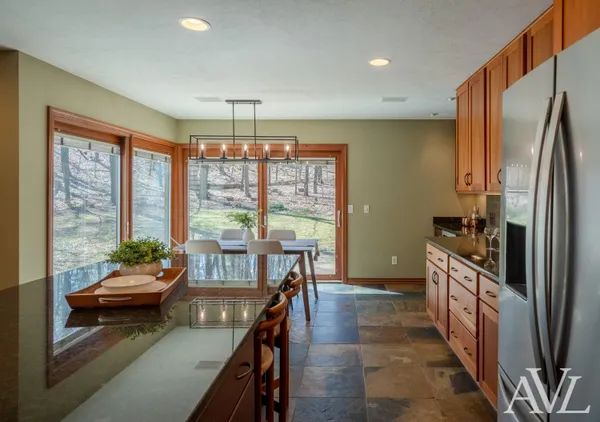 $809,900 | 6250 Cannon Highland Drive Northeast, Belmont, MI 49306