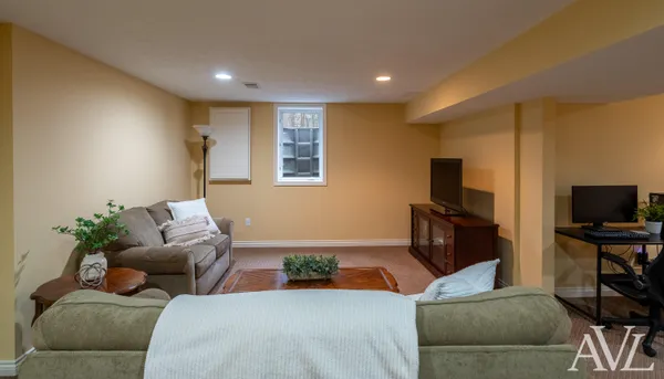 $819,900 | 6250 Cannon Highland Drive Northeast, Belmont, MI 49306