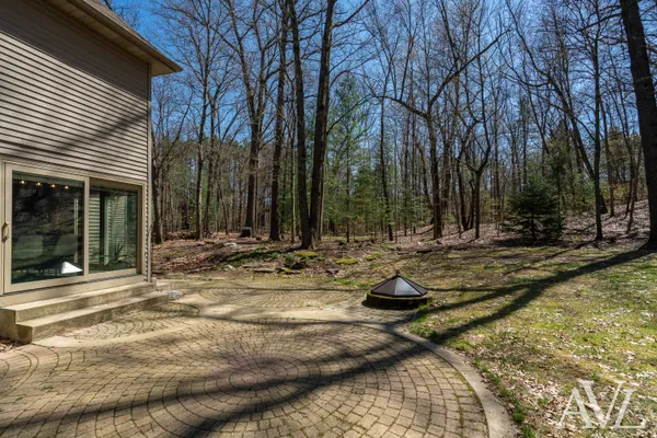 $809,900 | 6250 Cannon Highland Drive Northeast, Belmont, MI 49306
