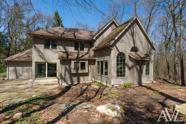 $809,900 | 6250 Cannon Highland Drive Northeast, Belmont, MI 49306