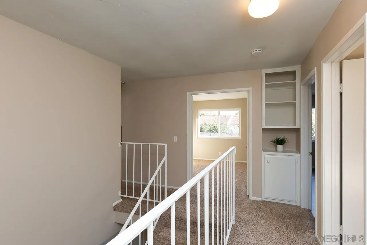 1639 Gitano Street Encinitas, CA 92024 - Photo 12 of 33 Gallery Image 12