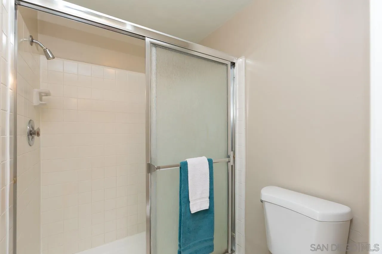 1639 Gitano Street Encinitas, CA 92024 - Photo 16 of 33 Gallery Image 16