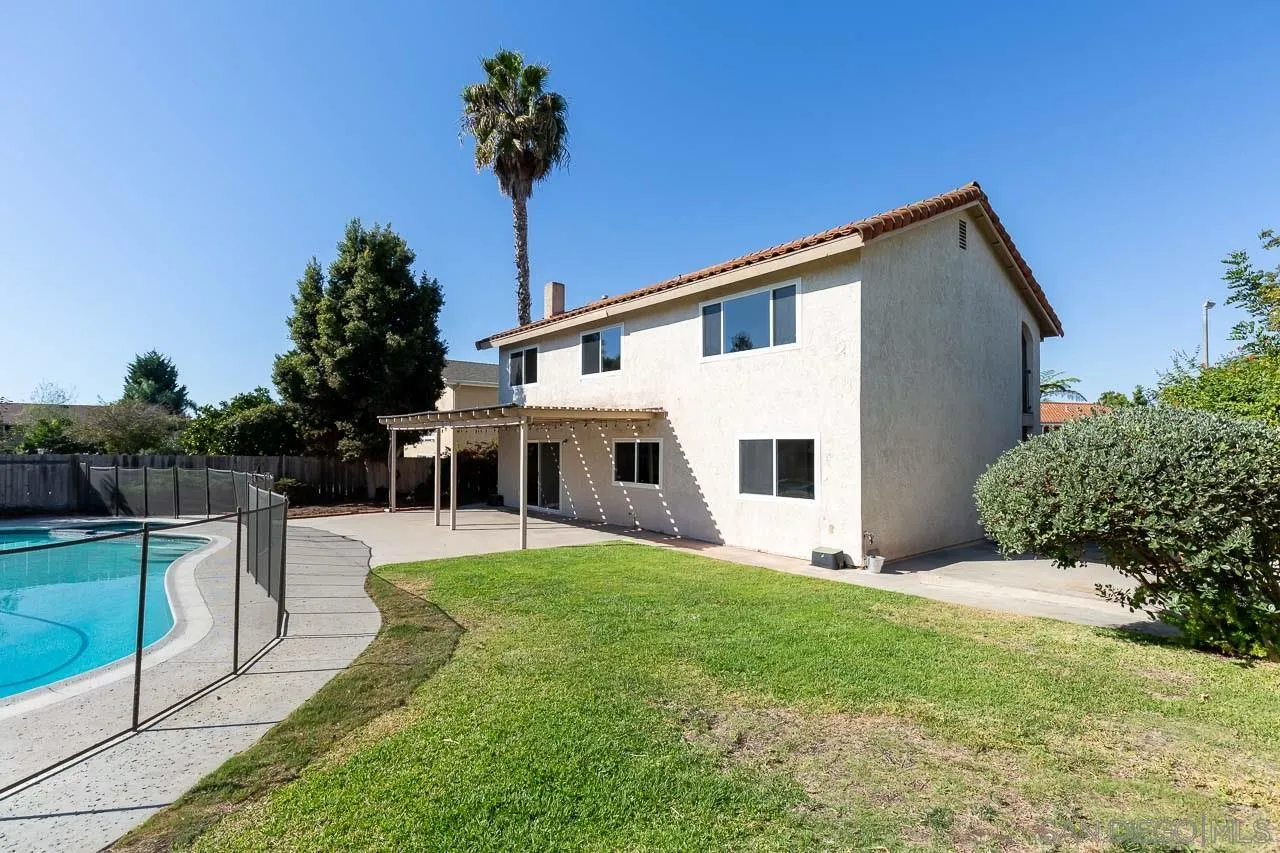 1639 Gitano Street Encinitas, CA 92024 - Photo 29 of 33 Gallery Image 29