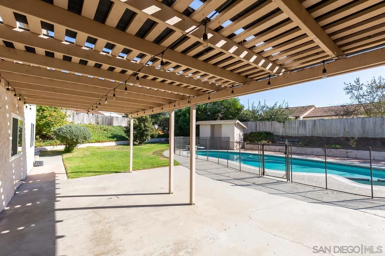 1639 Gitano Street Encinitas, CA 92024 - Photo 33 of 33 Gallery Image 33