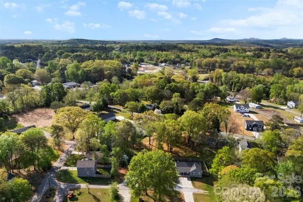 $274,999 | 224 Herndon Chapel Church Lane, Lincolnton, NC 28092