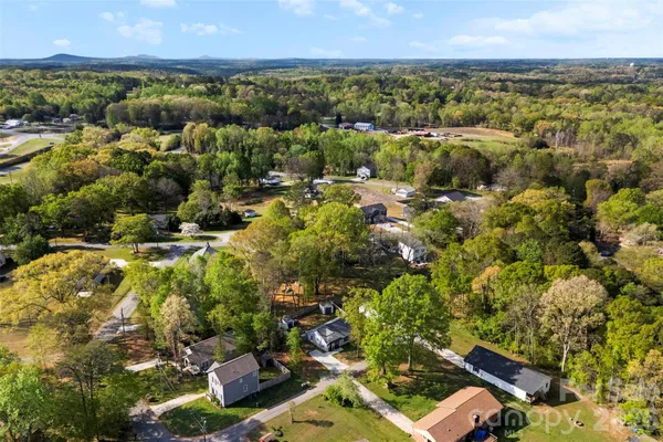 $274,999 | 224 Herndon Chapel Church Lane, Lincolnton, NC 28092