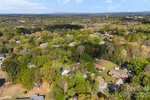 $274,999 | 224 Herndon Chapel Church Lane, Lincolnton, NC 28092