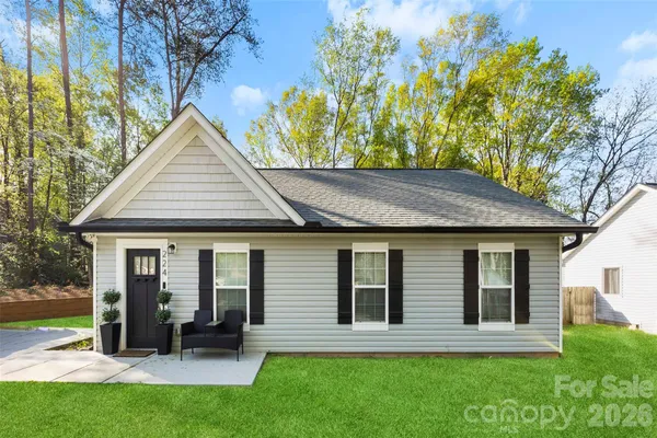 $274,999 | 224 Herndon Chapel Church Lane, Lincolnton, NC 28092