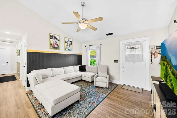 $274,999 | 224 Herndon Chapel Church Lane, Lincolnton, NC 28092