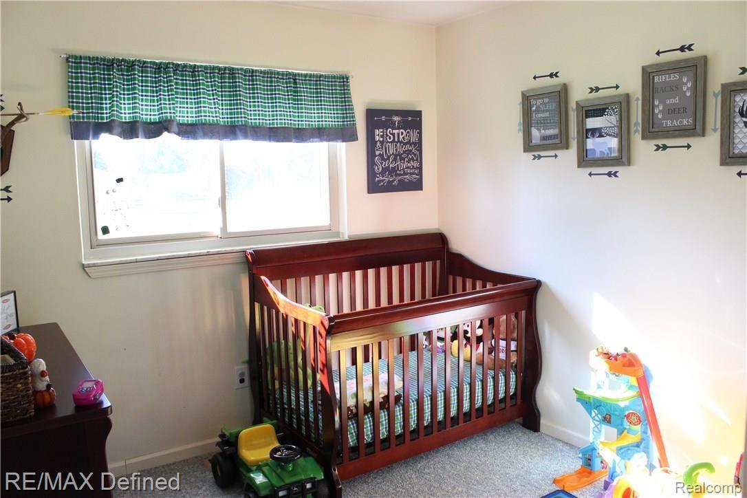 3052 Elmcrest Road Sterling Heights, MI 48310 - Photo 10 of 15 IMG_3351.jpg