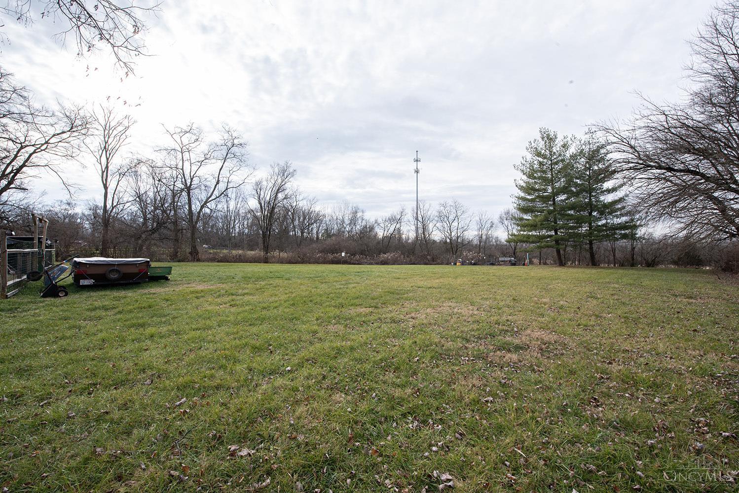 324 Cameron Road Springdale, OH 45246 - Photo 32 of 33