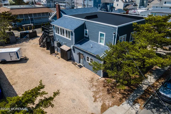 $4,000 | 560 Highway 35, Unit 2N, Mantoloking, NJ 08738
