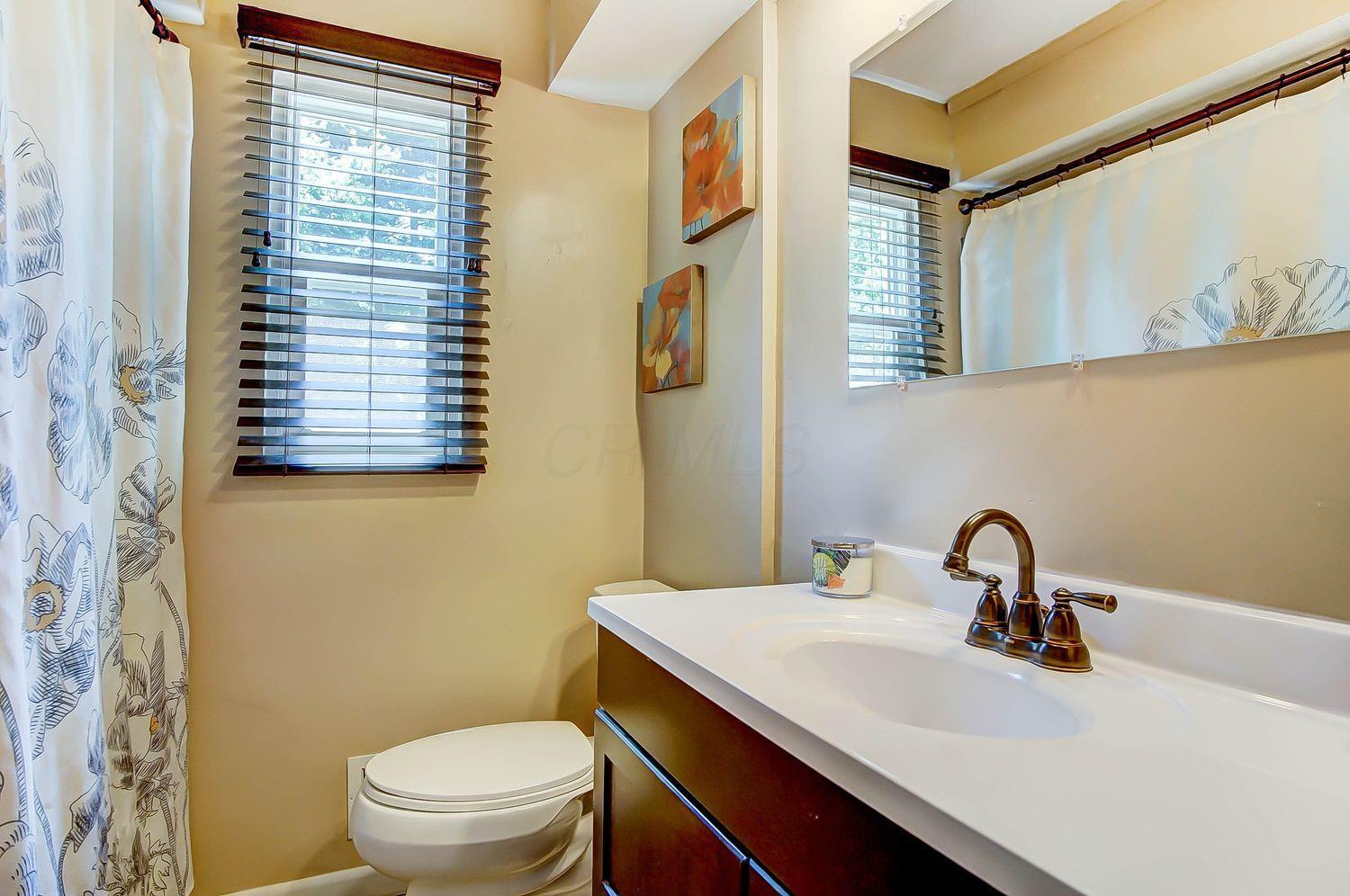 145 East Wilson Bridge Road Columbus, OH 43085 - Photo 10 of 11