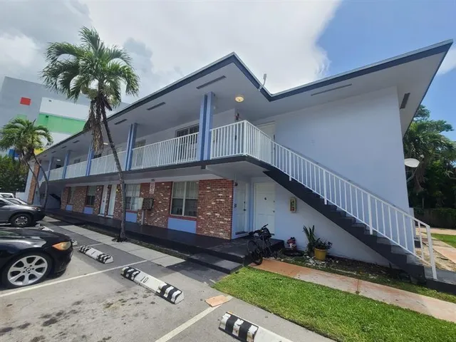 $180,000 | 7851 Dunham Boulevard, Unit 4, Miami, FL 33138