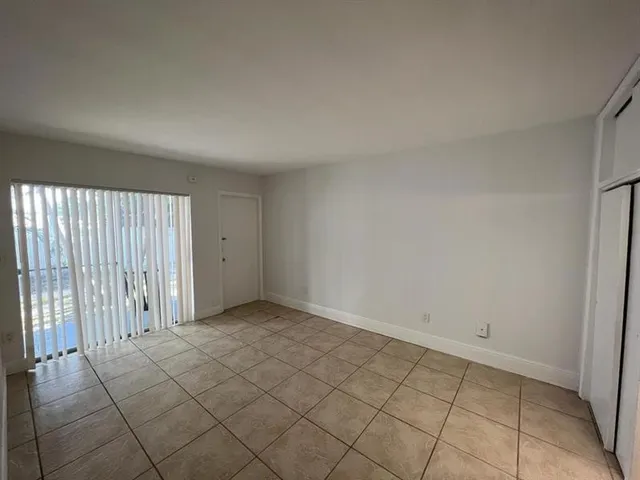 $180,000 | 7851 Dunham Boulevard, Unit 4, Miami, FL 33138