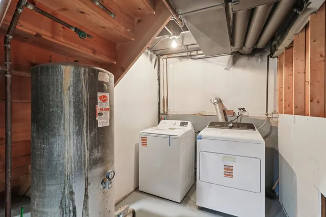 $3,600 | 23460 West N Lakewood Lane, Lake Zurich, IL 60047