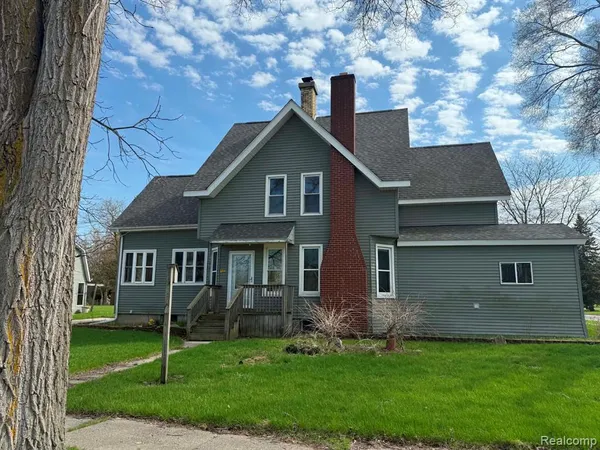 $124,900 | 132 Whitelam Street, Bad Axe, MI 48413