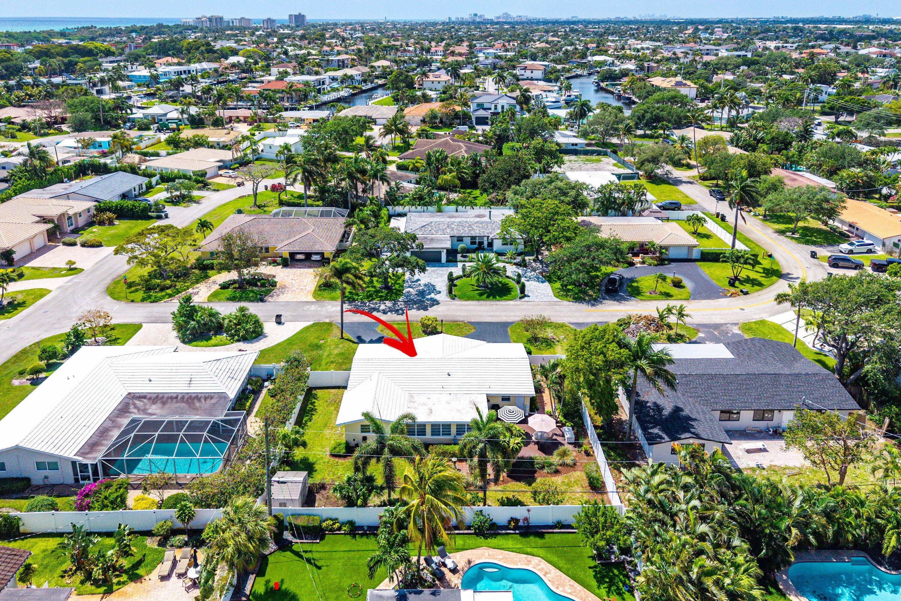 2741 Northeast 52nd Street Lighthouse Point, FL 33064 - Photo 43 of 45 049-2741Northeast52ndStreet-LighthousePo