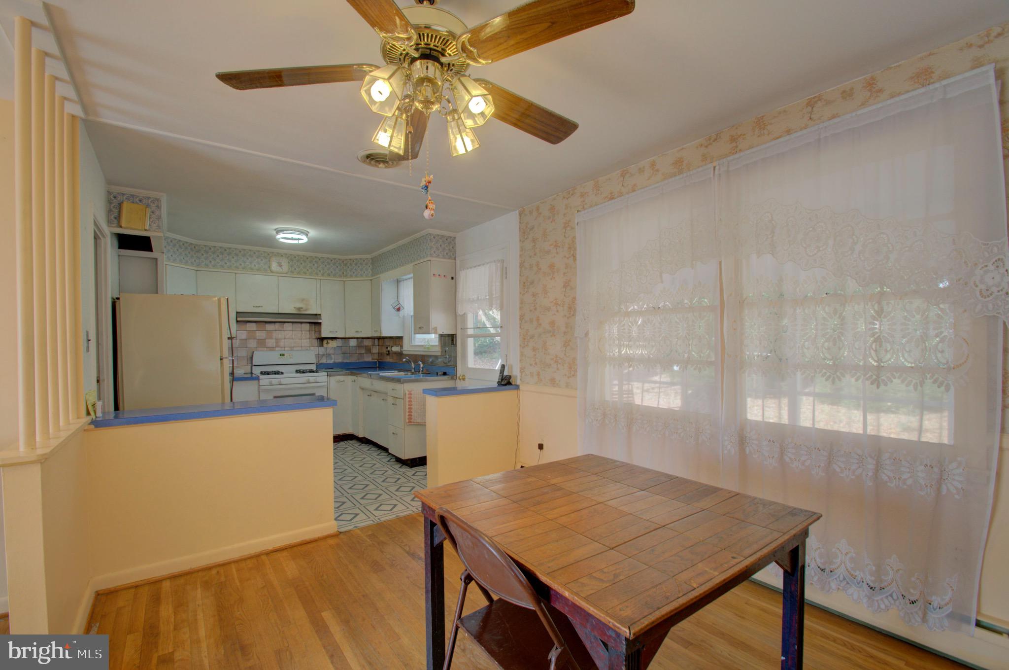 1737 Bonifant Road Silver Spring, MD 20906 - Photo 14 of 44