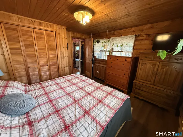 $300,000 | 58 Hartford Pike, Killingly, CT 06241