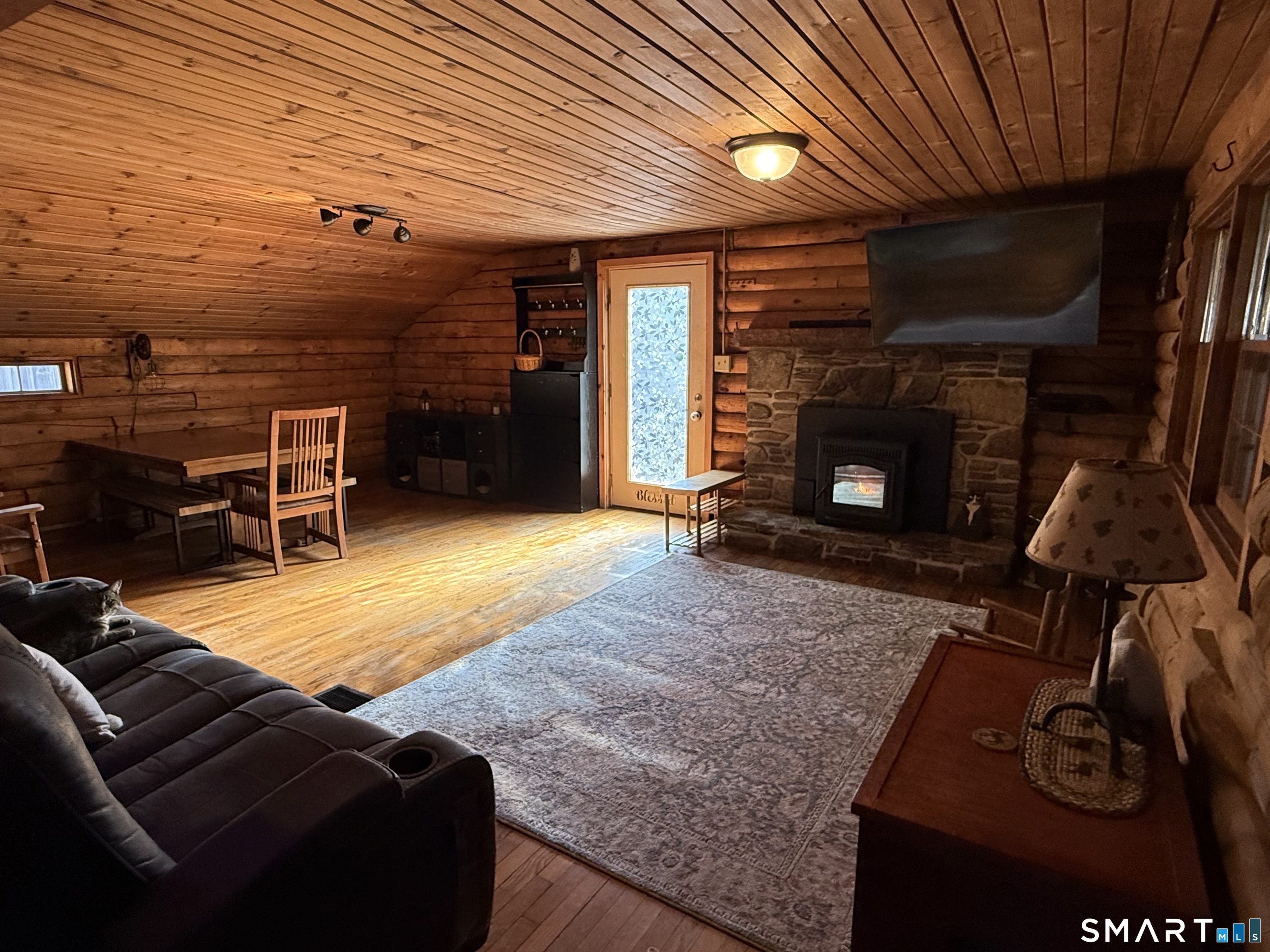 58 Hartford Pike Killingly, CT 06241 - Photo 9 of 19