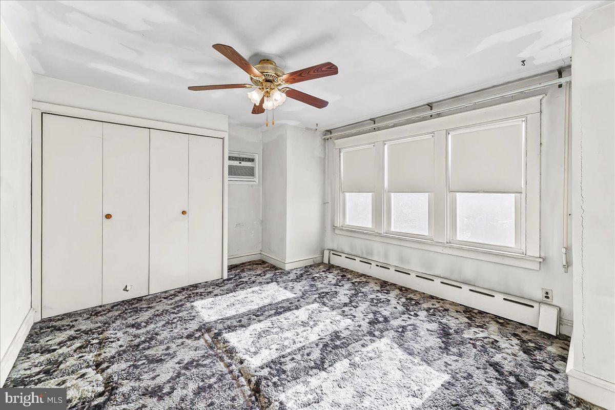 210 Sunnyside Avenue Chester, PA 19013 - Photo 14 of 19