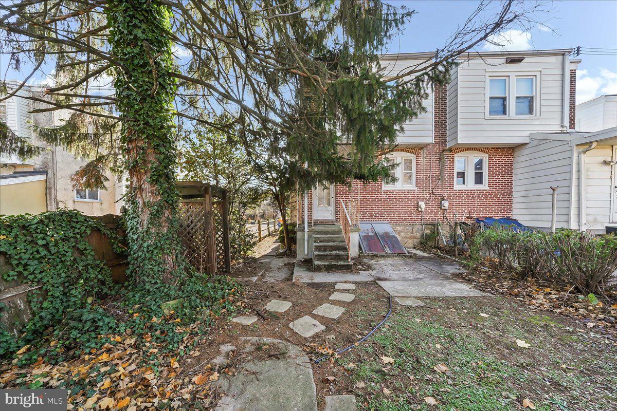 210 Sunnyside Avenue Chester, PA 19013 - Photo 18 of 19