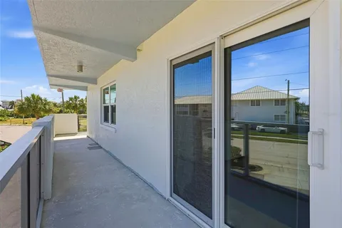 $889,000 | 1100 Pinellas Bayway South, Unit G2, Tierra Verde, FL 33715