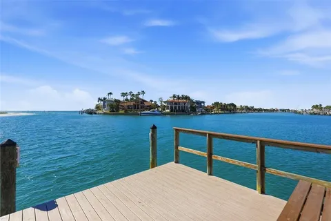 $889,000 | 1100 Pinellas Bayway South, Unit G2, Tierra Verde, FL 33715