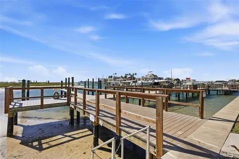$889,000 | 1100 Pinellas Bayway South, Unit G2, Tierra Verde, FL 33715