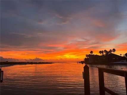 $889,000 | 1100 Pinellas Bayway South, Unit G2, Tierra Verde, FL 33715