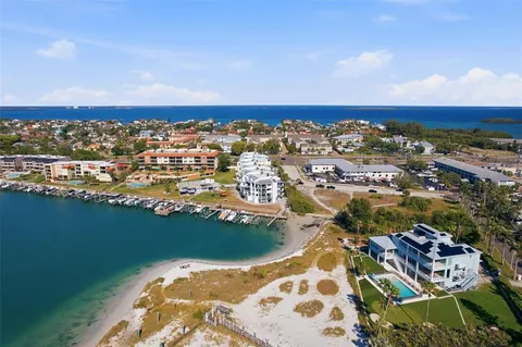 $889,000 | 1100 Pinellas Bayway South, Unit G2, Tierra Verde, FL 33715