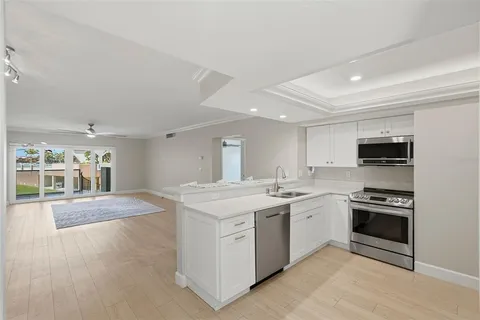 $889,000 | 1100 Pinellas Bayway South, Unit G2, Tierra Verde, FL 33715